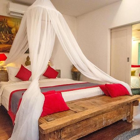 The Secret Jungle Villas Seminyak Exterior photo