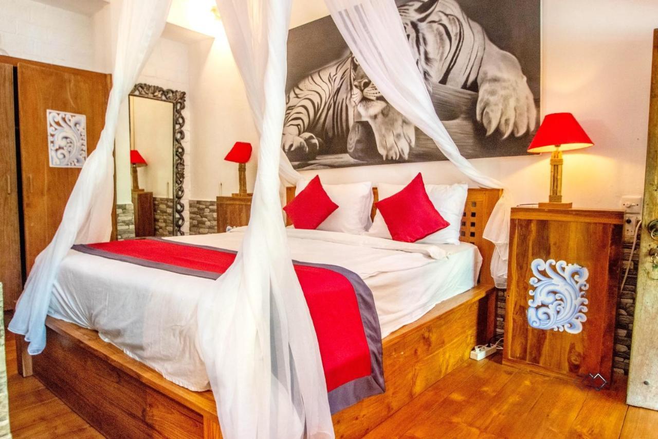 The Secret Jungle Villas Seminyak Exterior photo